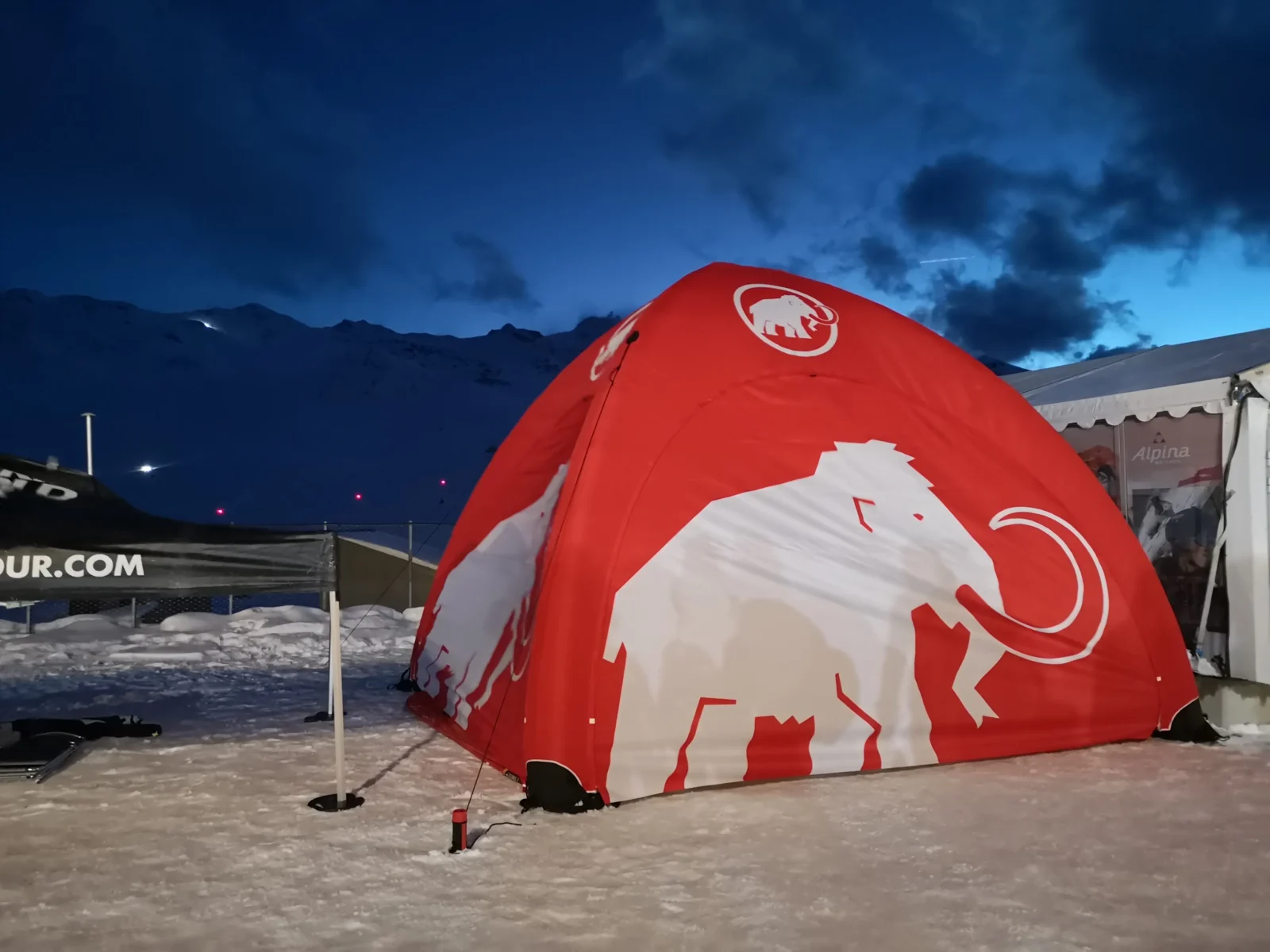 aufblasbares-eventzelt_136