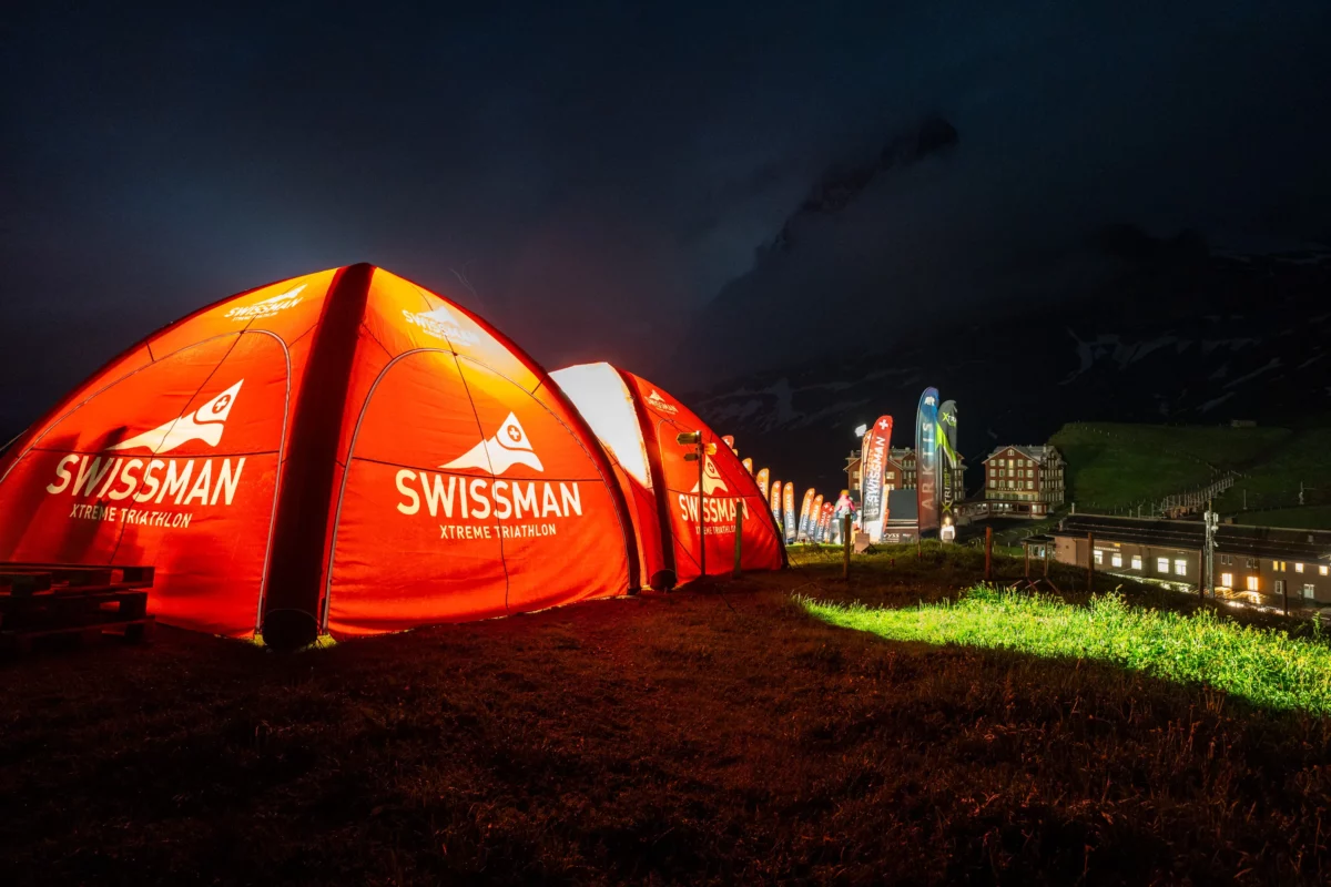 aufblasbares_eventzelt