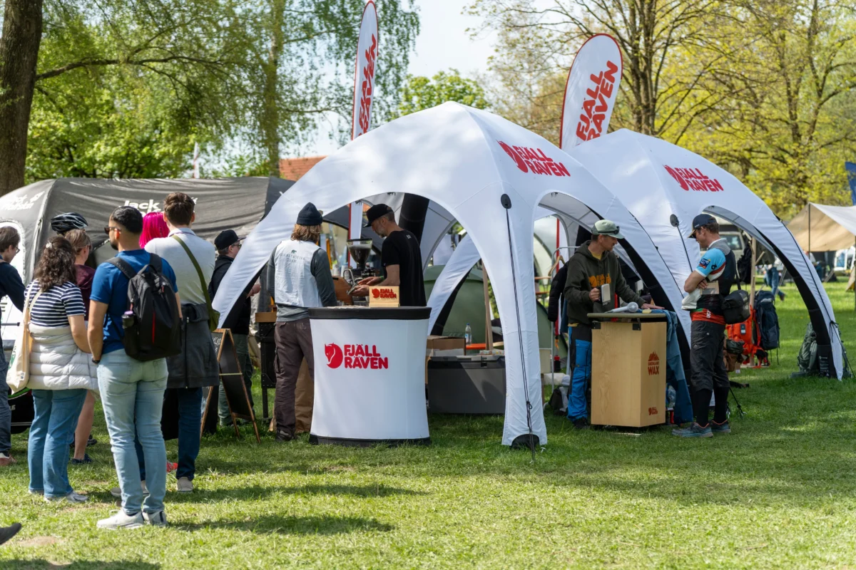 aufblasbares-eventzelt_137