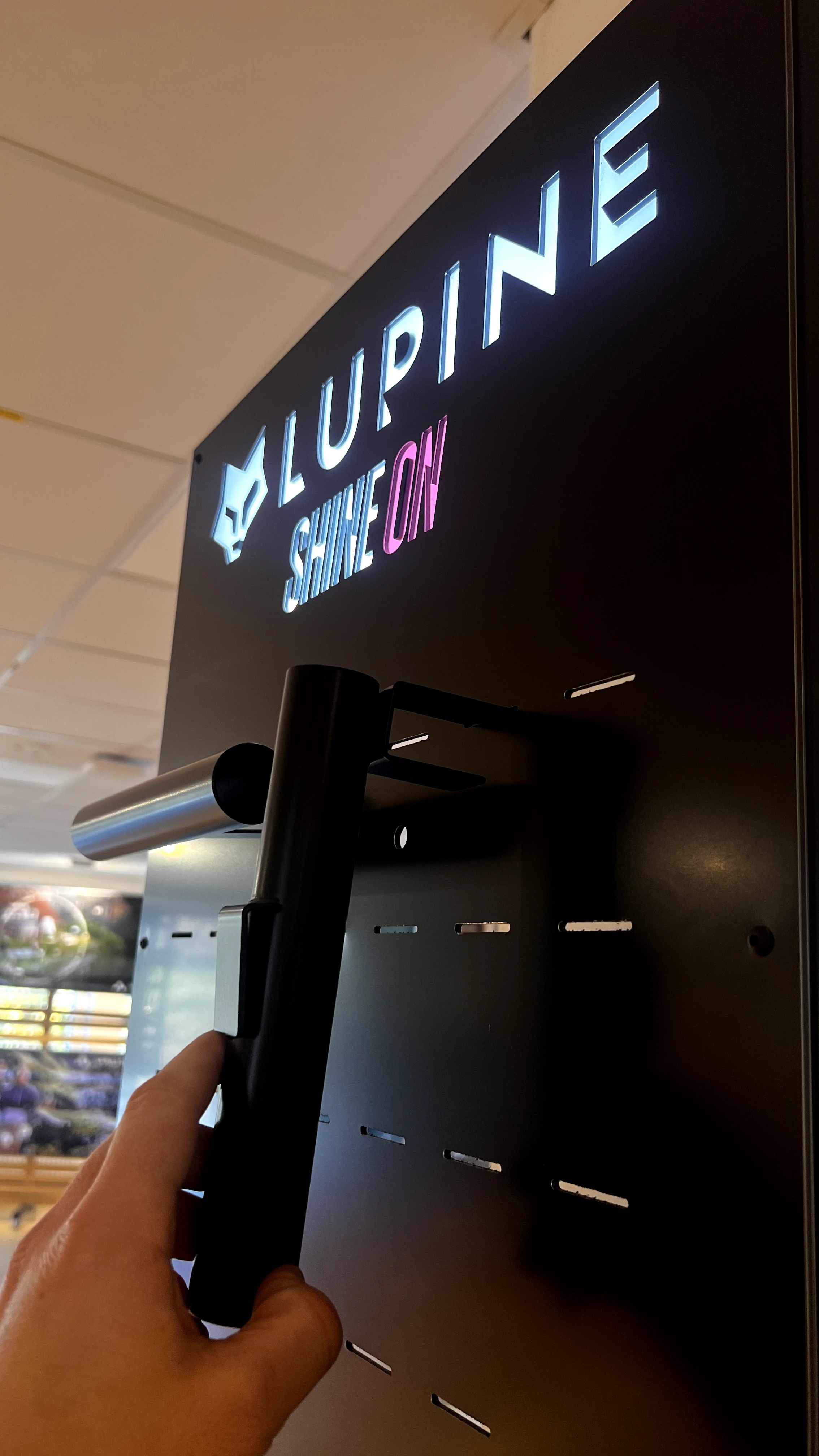 pos-display_lupine_003