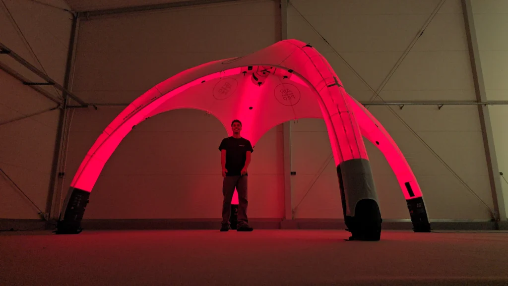 aufblasbares-eventzelt-beleuchtet_031