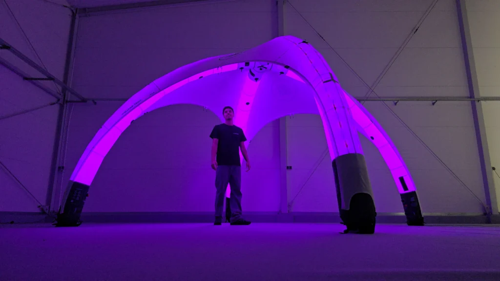 aufblasbares-eventzelt-beleuchtet_033