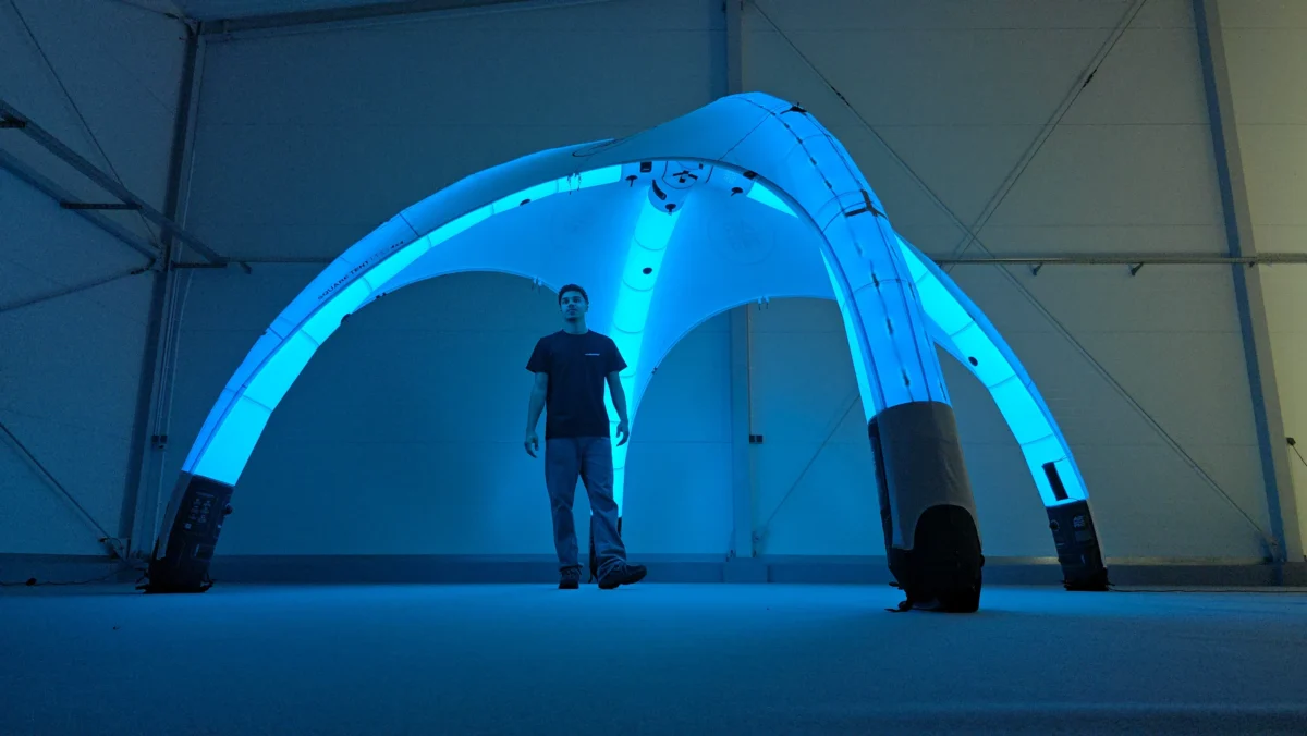 aufblasbares-eventzelt-beleuchtet_034